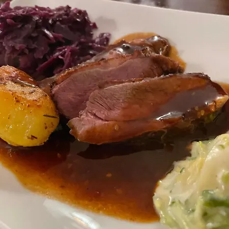 Zum Engel Pensión 3*